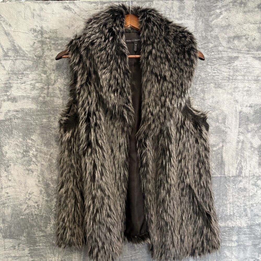 White House Black Market Faux Fur Vest M Black Gray Shaggy Glam Indie Sleaze